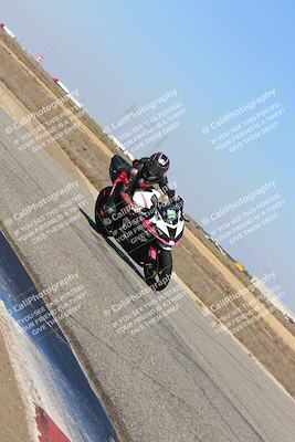 media/Mar-07-2022-Fun Track Dayz (Mon) [[9cc4a7dca7]]/Novice Group/145pm (Grapevine)/